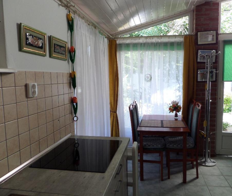 Bori Apartmanok Hajduszoboszlo Exterior photo